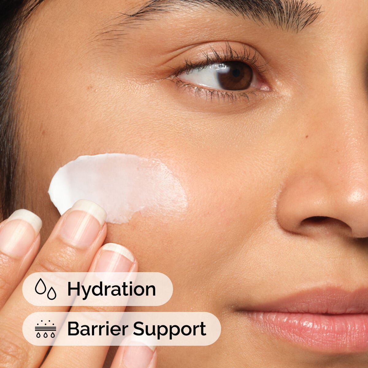 natural-moisturizing-factors-ha-z2 ord-natural-moisturizing-factors-ha-model-application-with-benefits.jpg